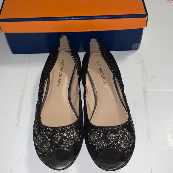 Arturo Chiang Peep Toe Flats - Picture 1 of 9